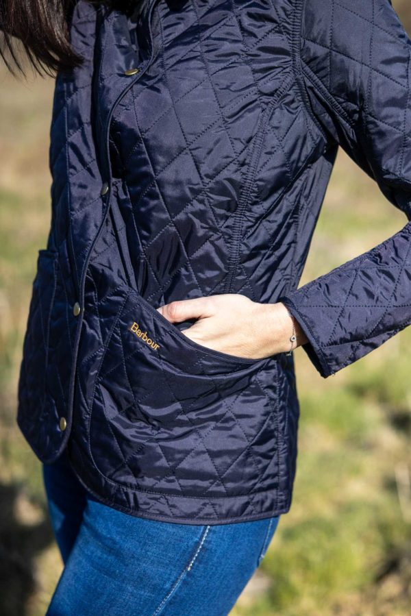 Annandale Quilt Navy- Barbour Paris