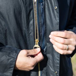 Border Wax Navy- Barbour Paris