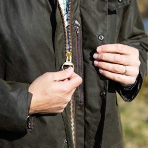 Northumbria Wax Olive- Barbour Paris