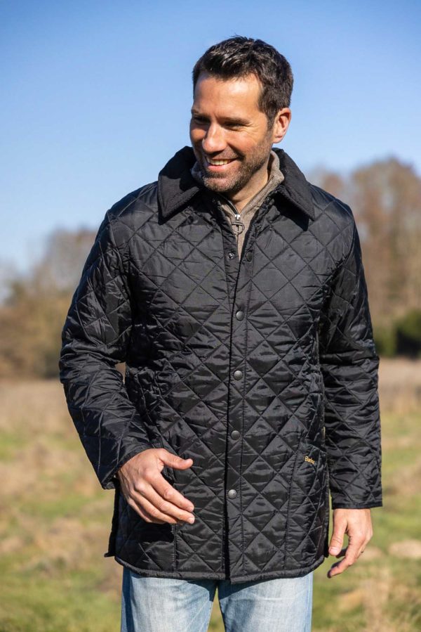 Liddesdale Quilt Black- Barbour Paris