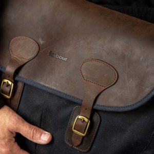 Sac Wax Leather Tarras Bag- Barbour Paris
