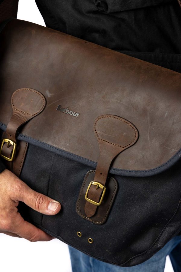 Sac Wax Leather Tarras Bag- Barbour Paris