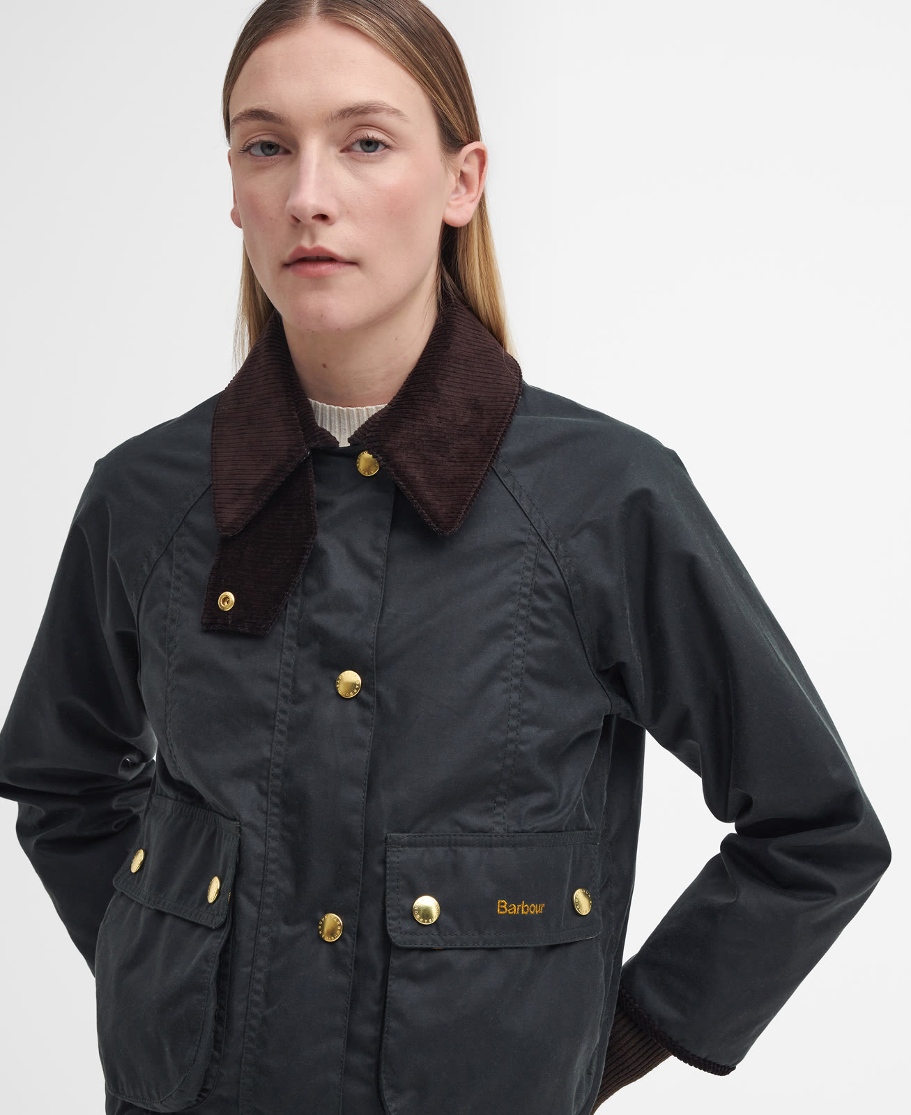 cropped-beadnell-wax-jacket-sage-ancient-femme-LWX1403SG51_05detaila_light-3 Cropped Beadnell Wax Jacket Sage/Ancient